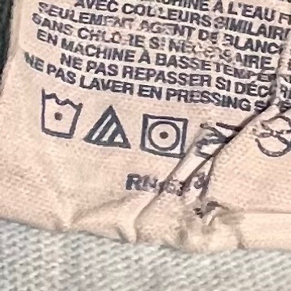 Vintage The Mountain XL Kitten Graphic T-Shirt Womens  Blue Tie Dye USA 2000 - Picture 6 of 8